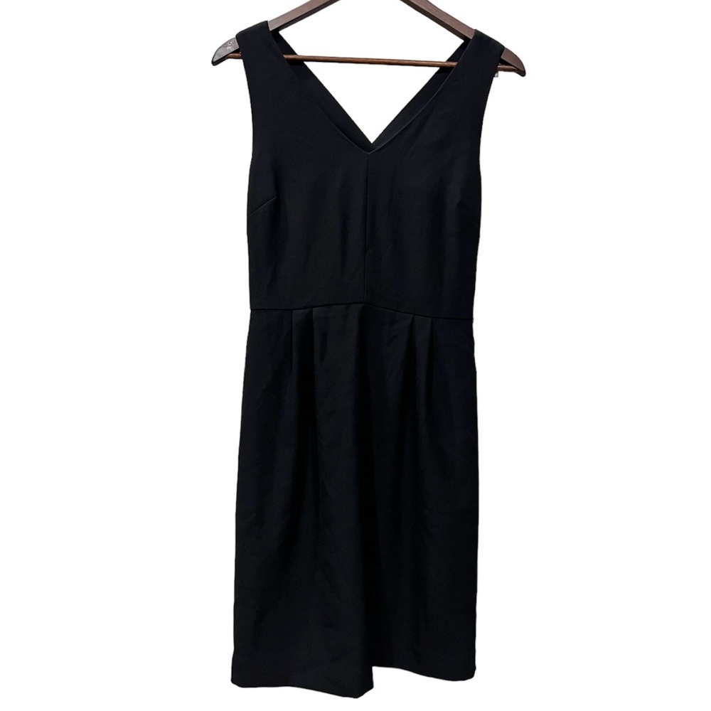 Banana Republic Dress Woman’s Black Sheath Sleeveless V Neck Bow Lined S